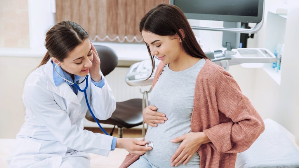 Advanced Maternal Age (Geriatric Pregnancy): Risks, Causes, and Treatment Options